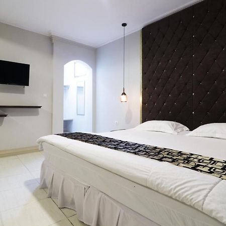 Hotel Andalus Jakarta Exterior photo